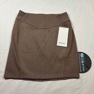 Lululemon Scuba HR Mini Skirt TPTC Tauptastic Tan Beige Women’s Size XL